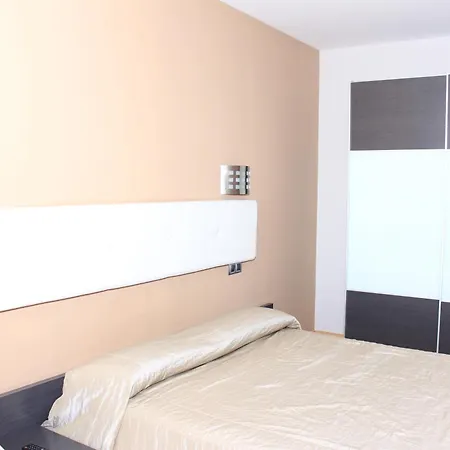 Ciutat D'amposta 3*