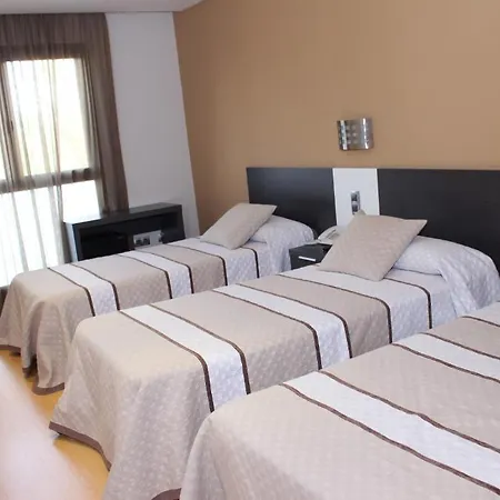 Ciutat D'amposta 3*